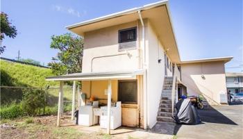 2902 Varsity Cir Honolulu - Multi-family - photo 4 of 18 2902 Varsity Cir Honolulu - Multi-family - photo 4 of 18