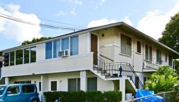 2908 Varsity Circle Honolulu - Multi-family - photo 2 of 11