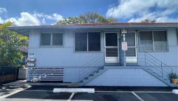 2912 Varsity Circle Honolulu - Rental - photo 2 of 11