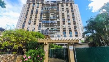 Fairway House condo # 10I, Honolulu, Hawaii - photo 2 of 23