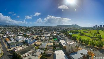 Fairway House condo # 20J, Honolulu, Hawaii - photo 1 of 25