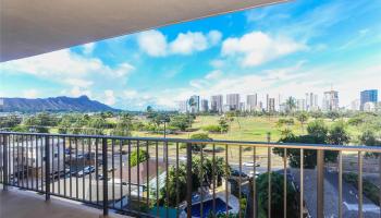 2916 Date Street townhouse # 6F, Honolulu, Hawaii - photo 2 of 25