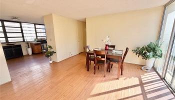 Lehua Manor condo # 303, Honolulu, Hawaii - photo 3 of 11