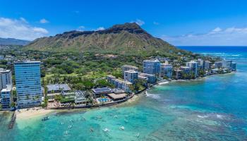 Queens Court At Kapiolani condo # ., Honolulu, Hawaii - photo 3 of 25