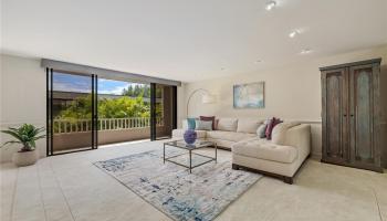 Queens Court At Kapiolani condo # 4, Honolulu, Hawaii - photo 5 of 25