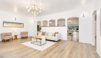 2934  Woodlawn Drive Manoa Area, Honolulu home - photo 2 of 23