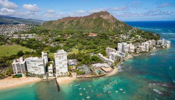 Castle Surf Apts condo # 27, Honolulu, Hawaii - photo 2 of 8 Castle Surf Apts condo # 27, Honolulu, Hawaii - photo 2 of 8