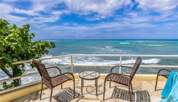 Castle Surf Apts condo # 34, Honolulu, Hawaii - photo 2 of 21