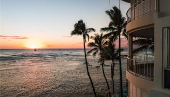 Castle Surf Apts condo # 51, Honolulu, Hawaii - photo 3 of 20