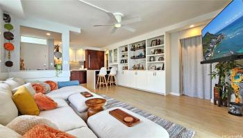 2943 Kalakaua Ave Honolulu - Rental - photo 5 of 10