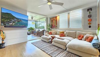 2943 Kalakaua Ave Honolulu - Rental - photo 6 of 10
