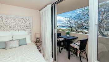 Diamond Head Bch Hotel condo # 705, Honolulu, Hawaii - photo 5 of 21