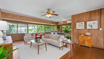 2947  Manoa Road Manoa Area, Honolulu home - photo 3 of 22