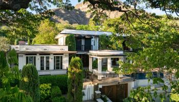 2955  Makalei Place Diamond Head, Diamond Head home - photo 2 of 25