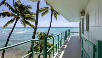 Diamond Head Ambassador C condo # 418, Honolulu, Hawaii - photo 2 of 25