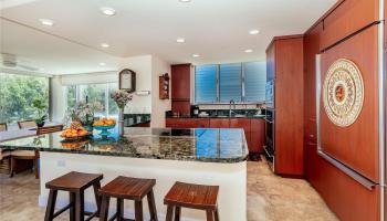 Diamond Head Ambassador B condo # 607, Honolulu, Hawaii - photo 1 of 25 Diamond Head Ambassador B condo # 607, Honolulu, Hawaii - photo 1 of 25