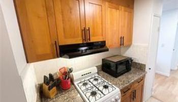 Salt Lake Manor condo # 705, Honolulu, Hawaii - photo 5 of 25