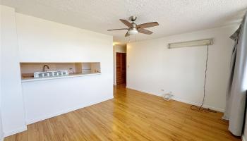 Salt Lake Manor condo # 809, Honolulu, Hawaii - photo 2 of 14