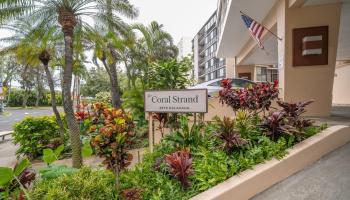 2979 Kalakaua Ave Honolulu - Rental - photo 3 of 25