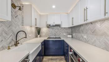 Coral Strand Ltd condo # 803, Honolulu, Hawaii - photo 1 of 16