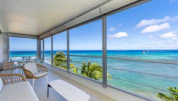 2979 Kalakaua Ave Honolulu - Rental - photo 5 of 17