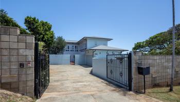 2983  Makalei Pl Diamond Head, Diamond Head home - photo 2 of 25