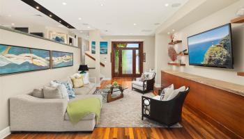 2984  Makalei Place Diamond Head, Diamond Head home - photo 5 of 25