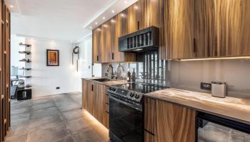 2987 Kalakaua condo # 201, Honolulu, Hawaii - photo 6 of 16