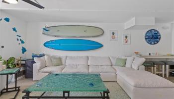 2987 Kalakaua condo # 304, Honolulu, Hawaii - photo 1 of 18