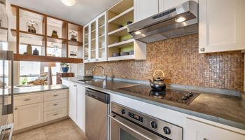 2987 Kalakaua condo # 405, Honolulu, Hawaii - photo 5 of 20