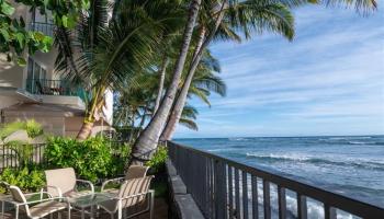 2987 Kalakaua condo # 706, Honolulu, Hawaii - photo 3 of 23