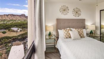 Liliuokalani Gardens condo # 1815, Honolulu, Hawaii - photo 5 of 25