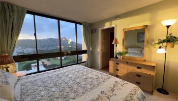 Liliuokalani Gardens condo # 1913, Honolulu, Hawaii - photo 1 of 25
