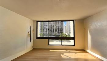 Liliuokalani Gardens condo # 907, Honolulu, Hawaii - photo 2 of 24