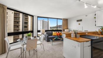 Liliuokalani Gardens condo # I-1801, Honolulu, Hawaii - photo 6 of 25