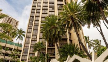 Liliuokalani Gardens condo # I2004, Honolulu, Hawaii - photo 2 of 25