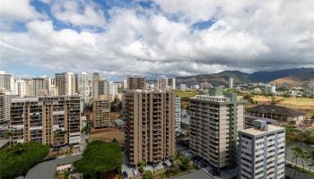 Liliuokalani Gardens condo # I2004, Honolulu, Hawaii - photo 3 of 25