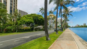 Liliuokalani Gardens condo # I2105, Honolulu, Hawaii - photo 2 of 24