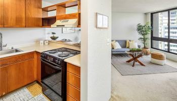 Liliuokalani Gardens condo # II1014-King Tower, Honolulu, Hawaii - photo 6 of 25