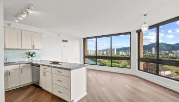 Liliuokalani Gardens condo # II-1912, Honolulu, Hawaii - photo 3 of 25