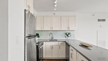 Liliuokalani Gardens condo # II-1912, Honolulu, Hawaii - photo 5 of 25