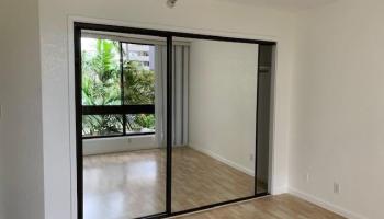 Liliuokalani Gardens condo # II416, Honolulu, Hawaii - photo 3 of 8