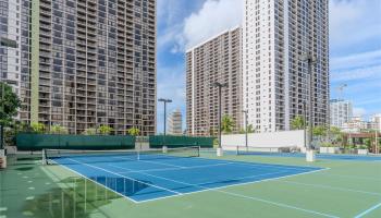 Liliuokalani Gardens condo # II914, Honolulu, Hawaii - photo 3 of 25