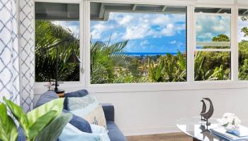 3003  Hoaloha Place Dowsett, Honolulu home - photo 4 of 25