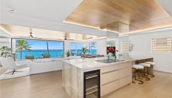 3003 Kalakaua condo # 5A, Honolulu, Hawaii - photo 3 of 25