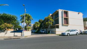 Gregg Apts The condo # 103, Honolulu, Hawaii - photo 1 of 1