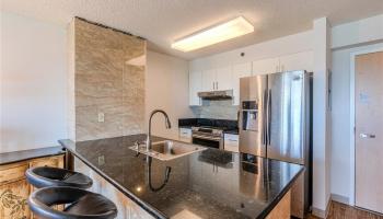 Country Club Village 6 condo # 1505, Honolulu, Hawaii - photo 4 of 15