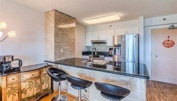 Country Club Village 6 condo # 1505, Honolulu, Hawaii - photo 2 of 17