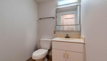 Country Club Village 6 condo # 1505, Honolulu, Hawaii - photo 6 of 11