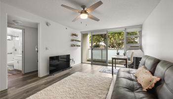 Country Club Village 6 condo # 214, Honolulu, Hawaii - photo 6 of 19